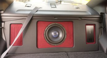 ブルームーンオーディオサブウーファー